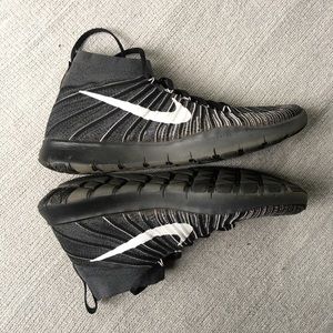 Nike flyknit running shoe